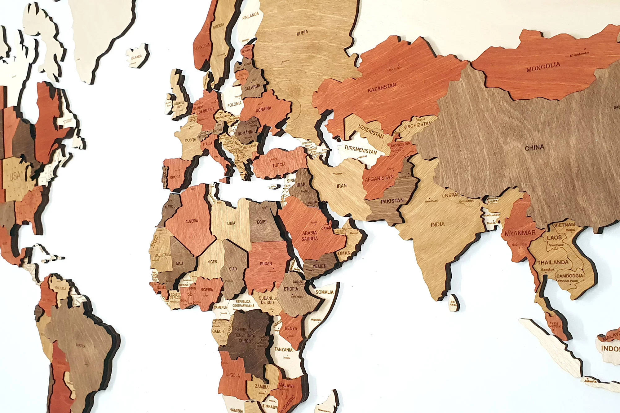 harta multicolora vedere dreapta